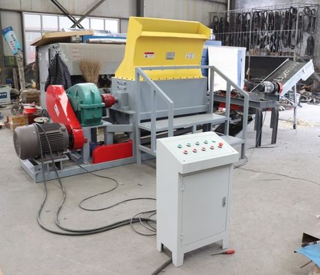 高効率のパレットシェッダー パレットクラッシャーマシン 木のパレット切断機